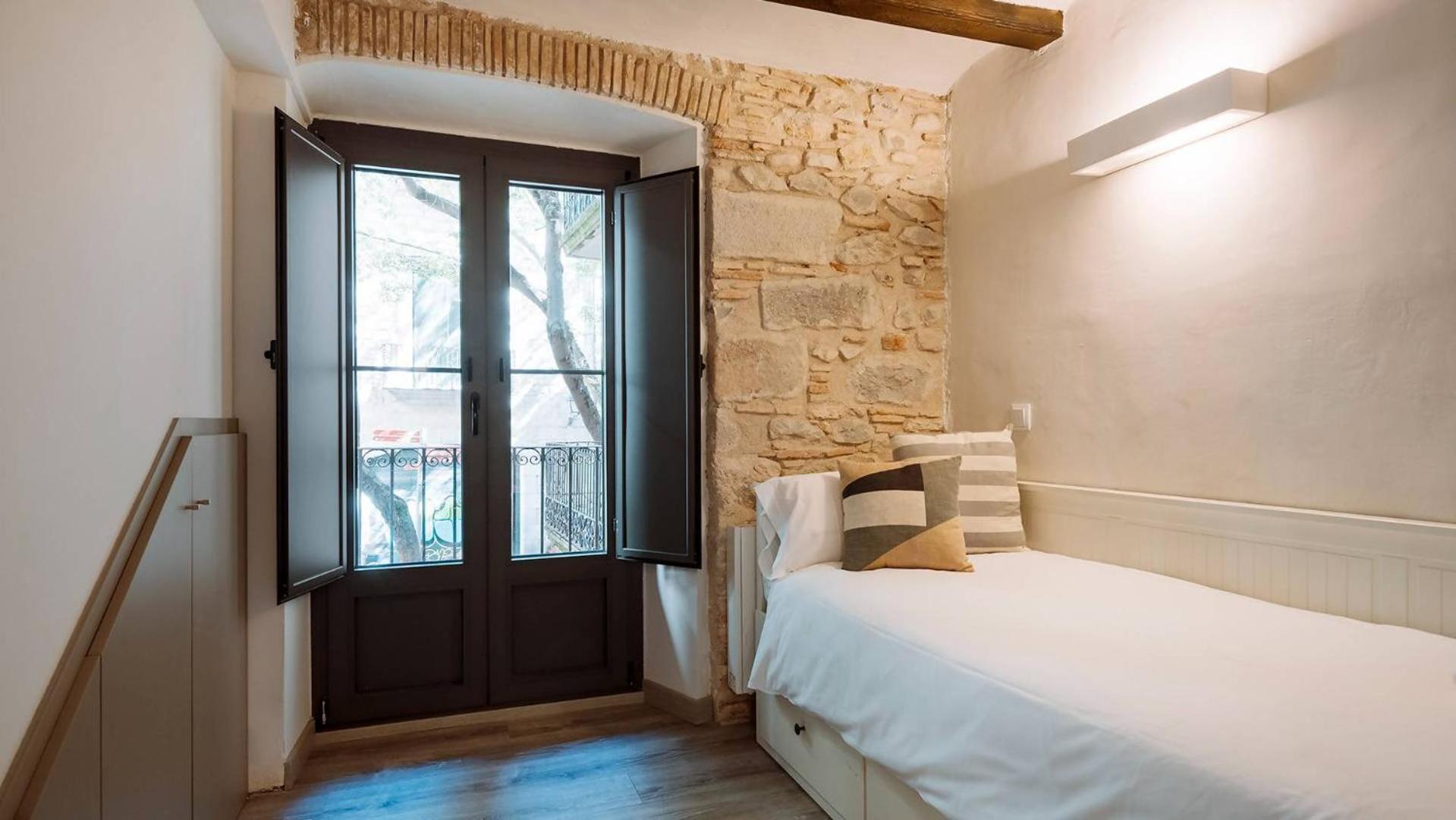 Old Town Duplex With Character Apartment Girona Ngoại thất bức ảnh