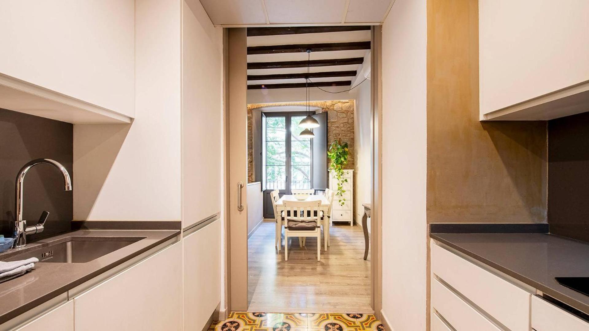 Old Town Duplex With Character Apartment Girona Ngoại thất bức ảnh