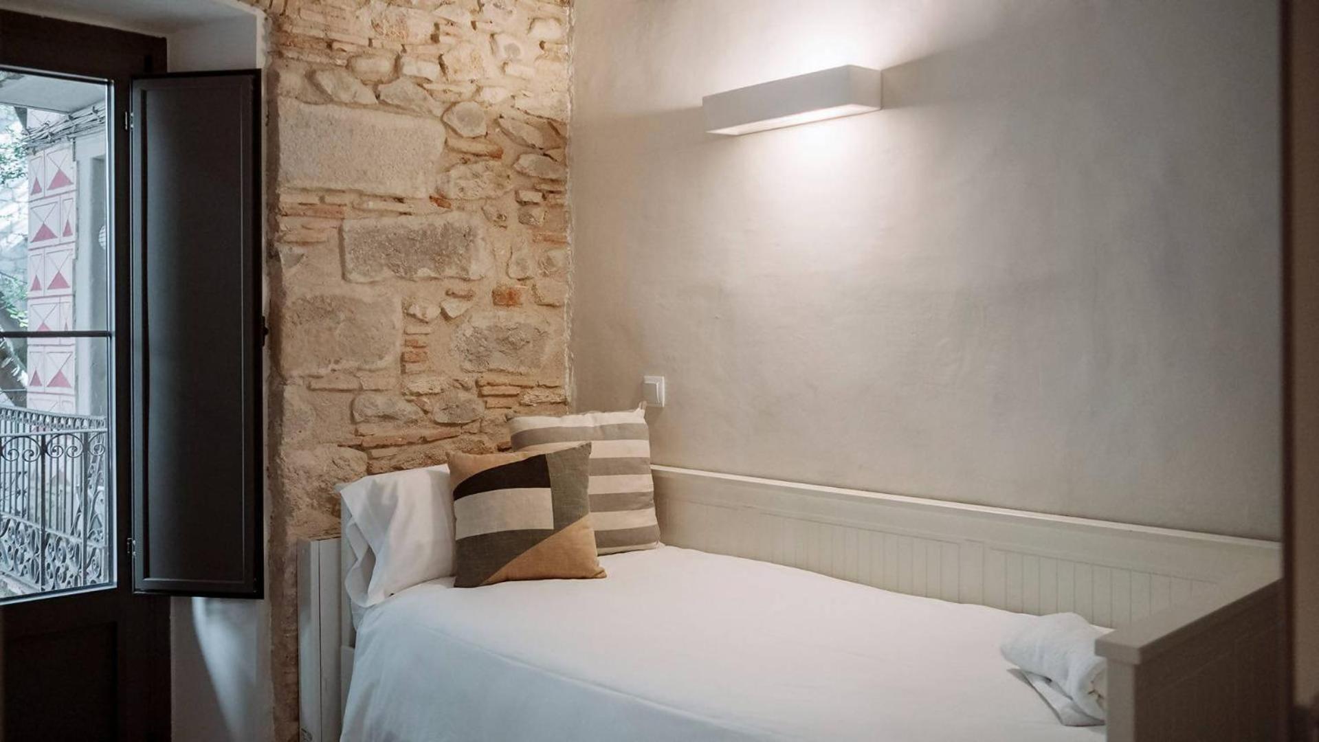 Old Town Duplex With Character Apartment Girona Ngoại thất bức ảnh