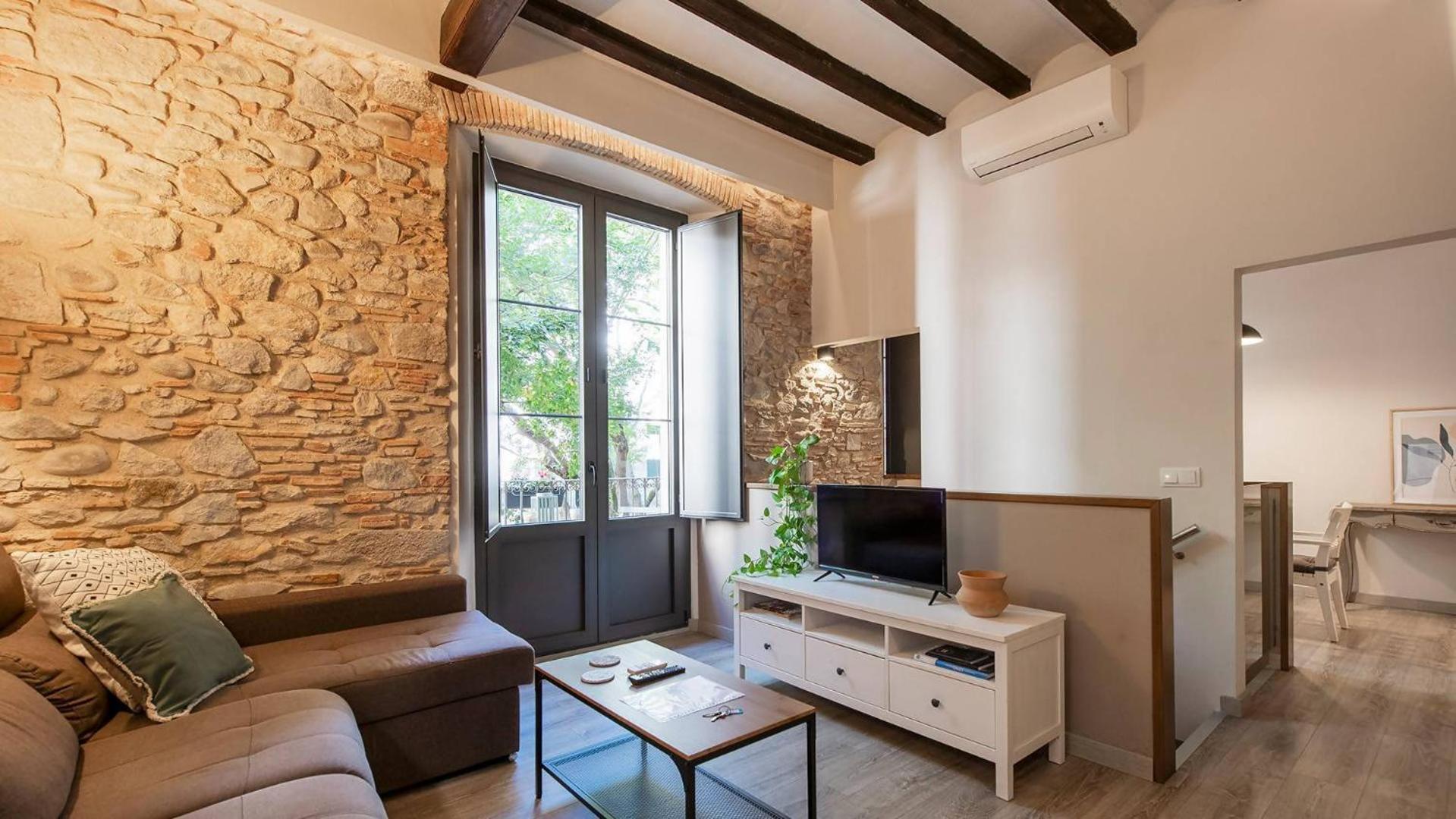 Old Town Duplex With Character Apartment Girona Ngoại thất bức ảnh