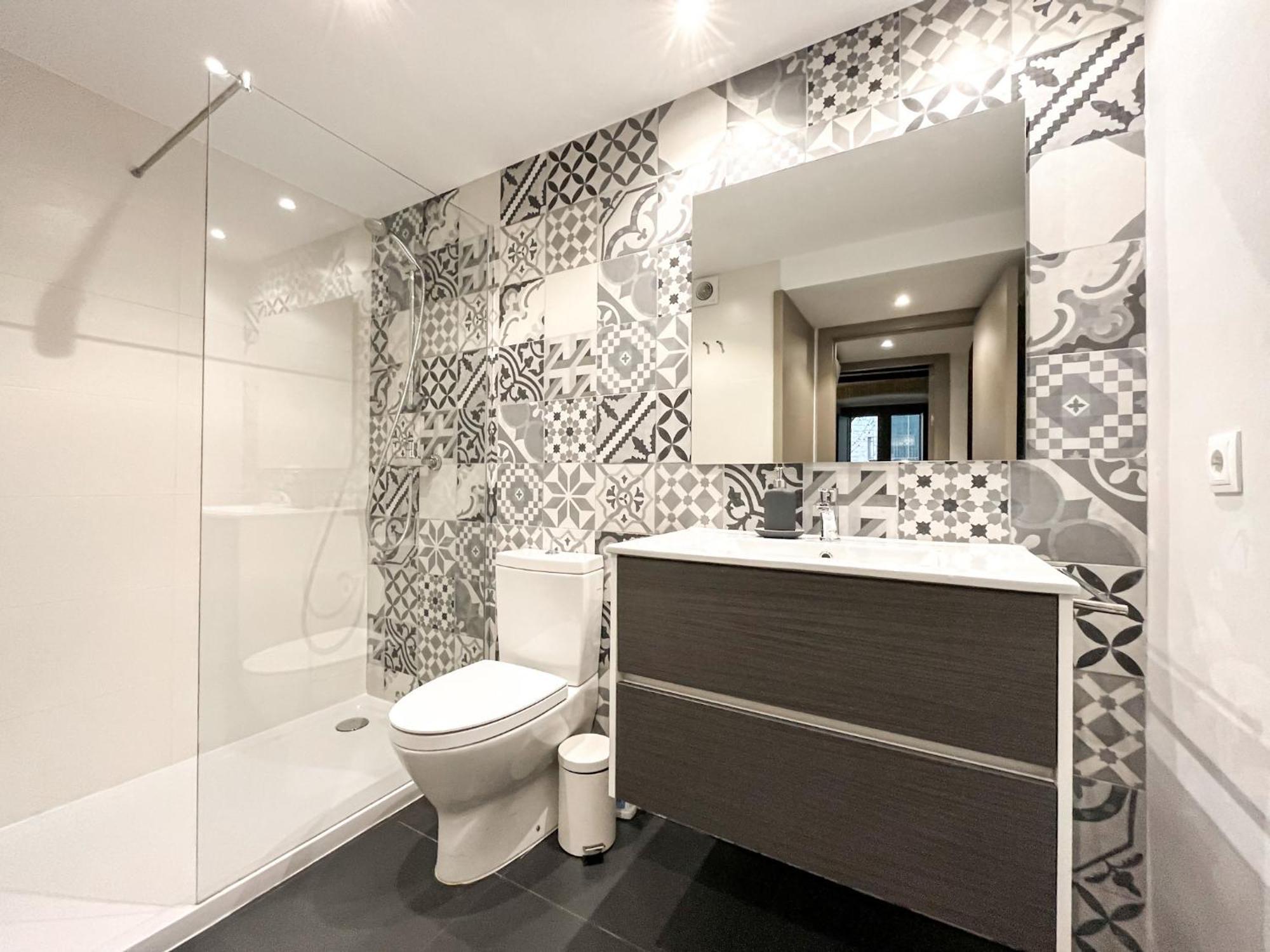Old Town Duplex With Character Apartment Girona Ngoại thất bức ảnh