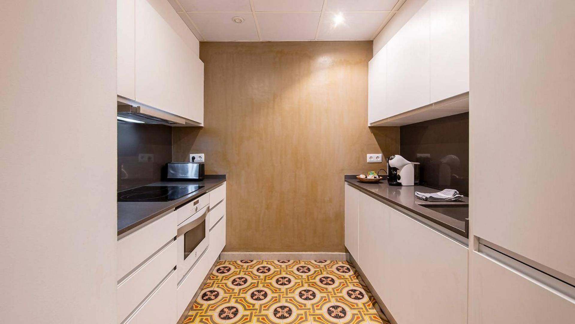 Old Town Duplex With Character Apartment Girona Ngoại thất bức ảnh