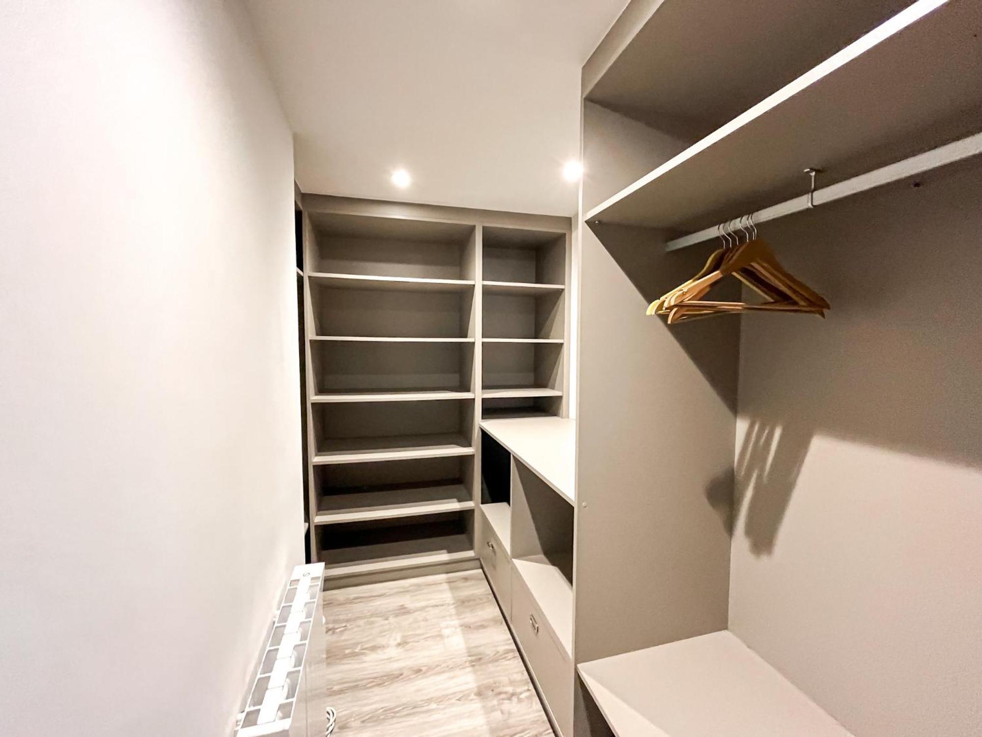 Old Town Duplex With Character Apartment Girona Ngoại thất bức ảnh