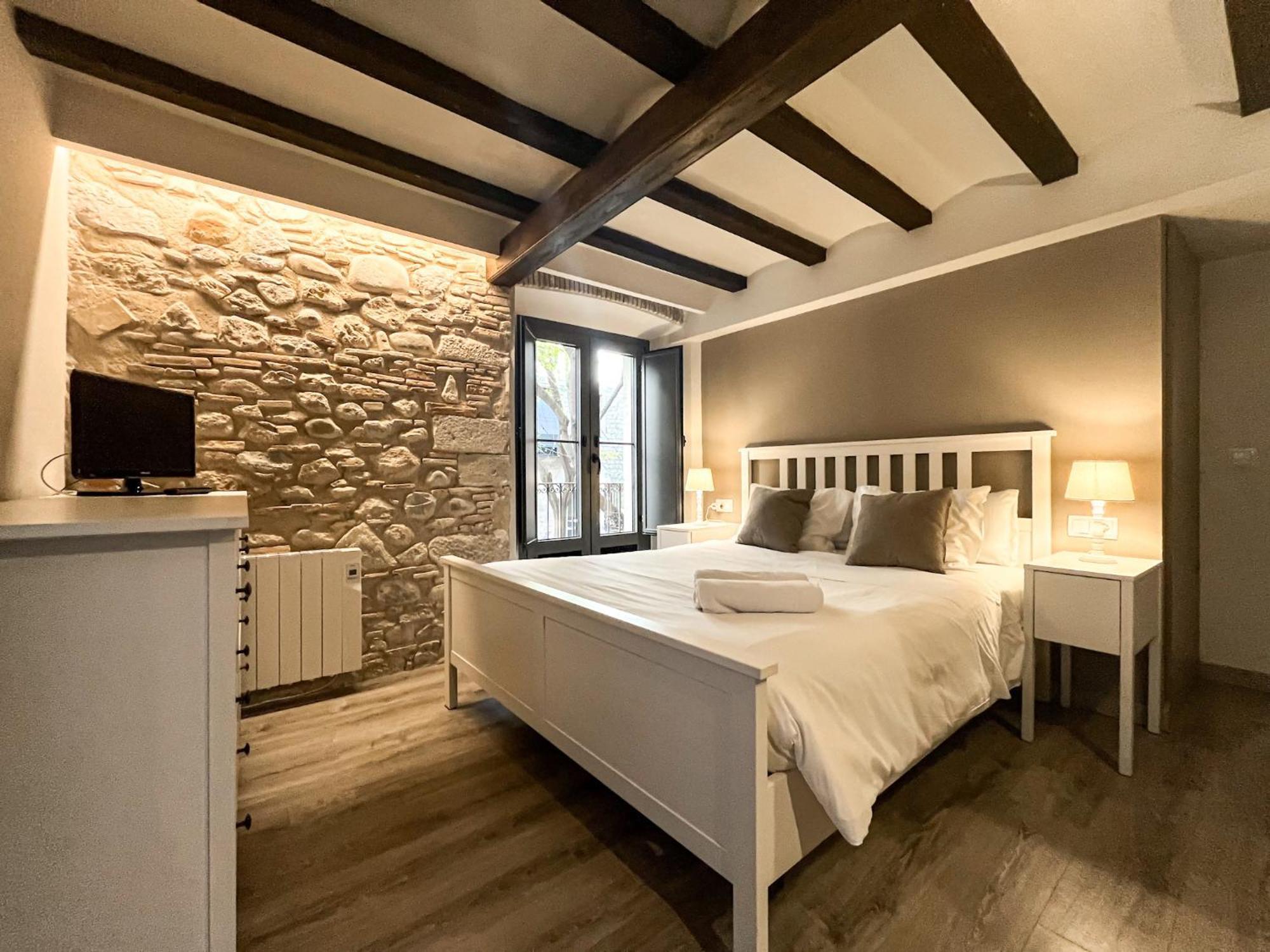 Old Town Duplex With Character Apartment Girona Ngoại thất bức ảnh