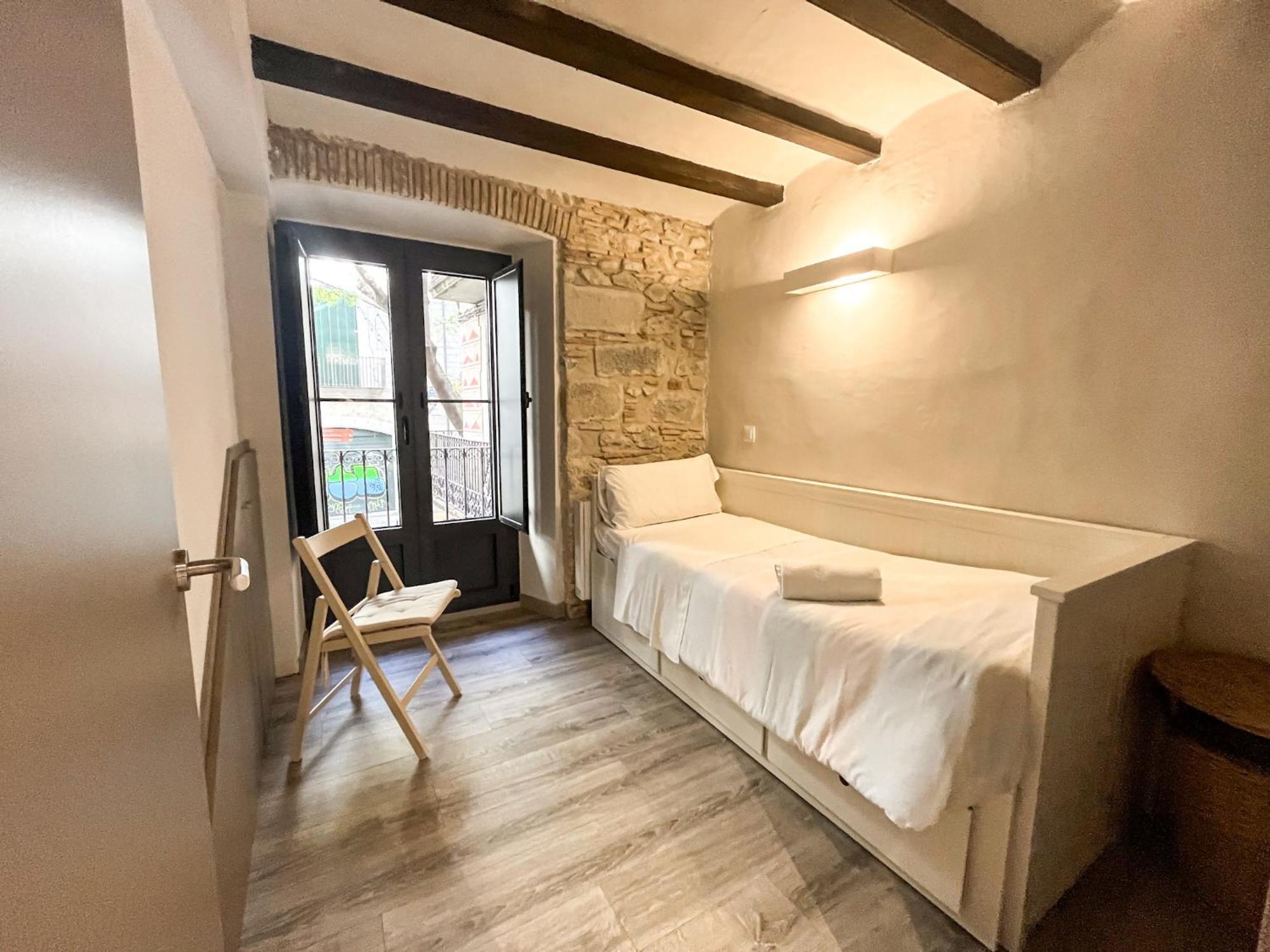 Old Town Duplex With Character Apartment Girona Ngoại thất bức ảnh
