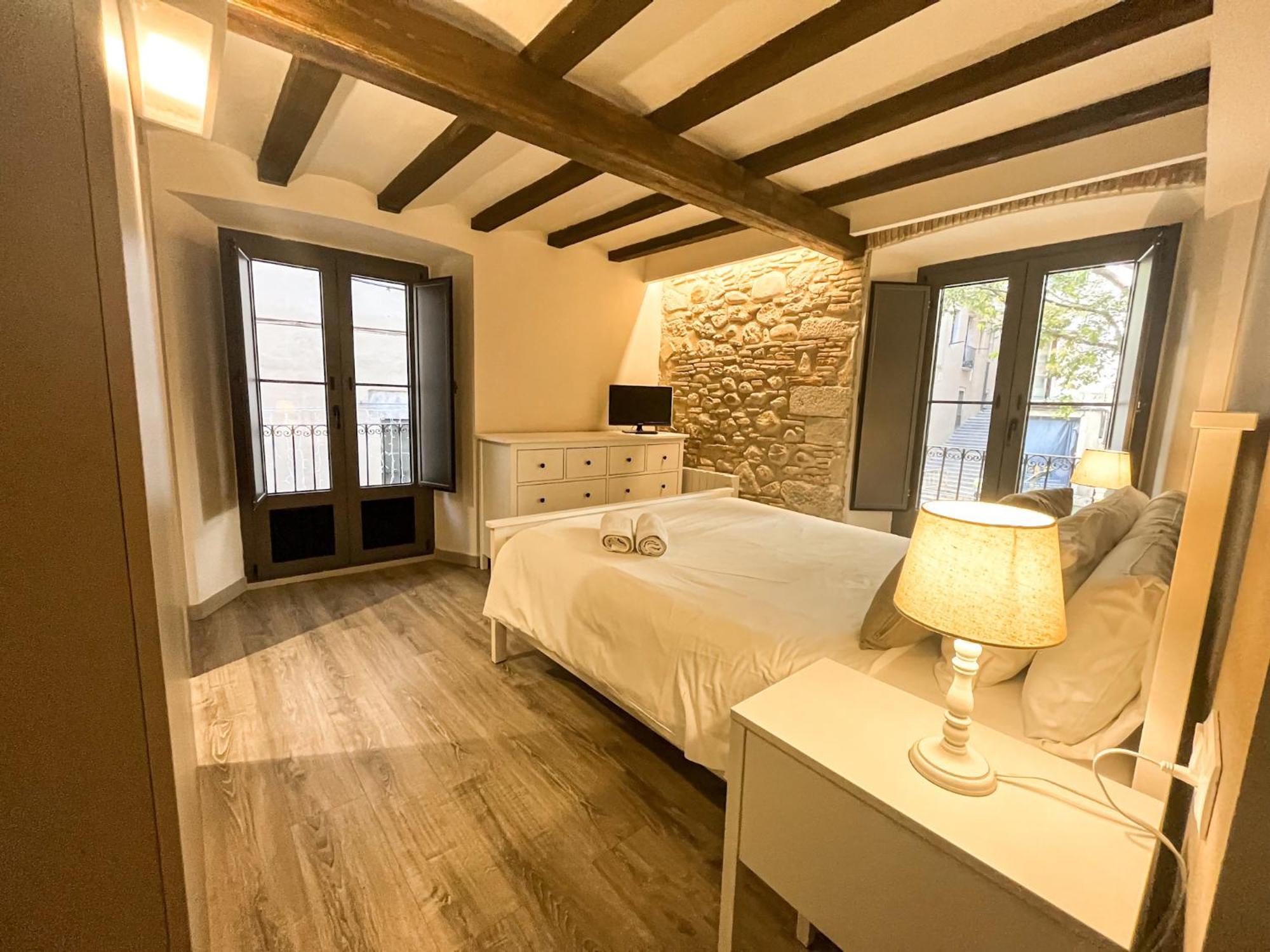 Old Town Duplex With Character Apartment Girona Ngoại thất bức ảnh