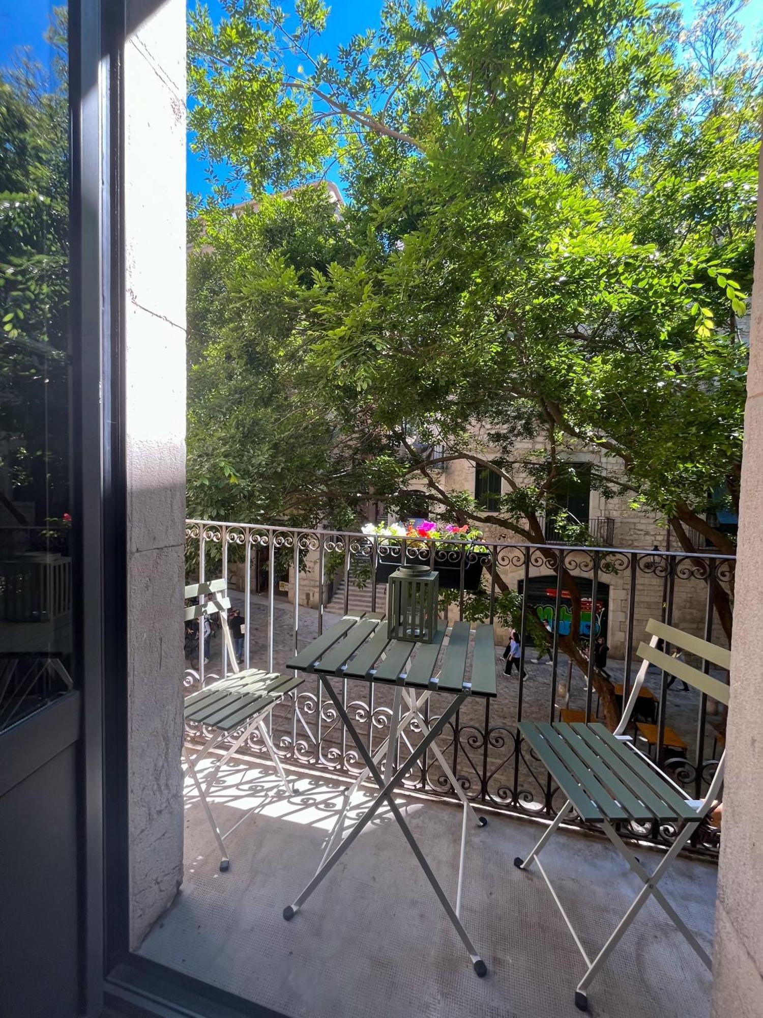 Old Town Duplex With Character Apartment Girona Ngoại thất bức ảnh